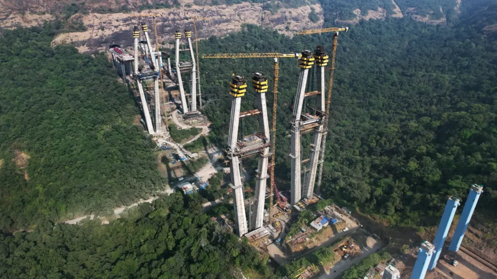 The new 180-meter high cable-stayed bridge on the Mumbai Pune Expressway Missing Link Construstion Image.
